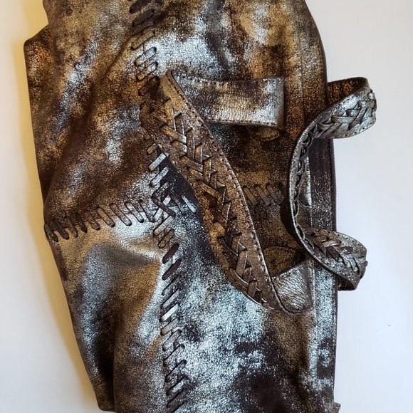 NWT SILVERADO SATCHEL, Vintage Metallic Leather with bold whipstitch detailing. - Picture 14 of 17